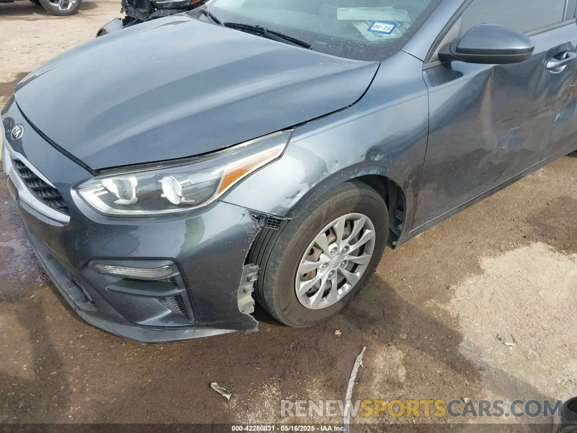 6 Фотография поврежденного автомобиля 3KPF24AD4LE207306 KIA FORTE 2020