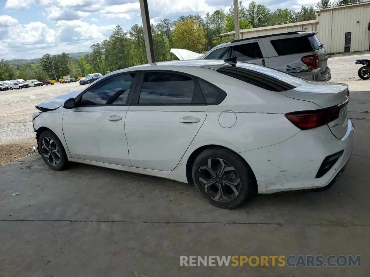 2 Photograph of a damaged car 3KPF24AD5LE140859 KIA FORTE 2020