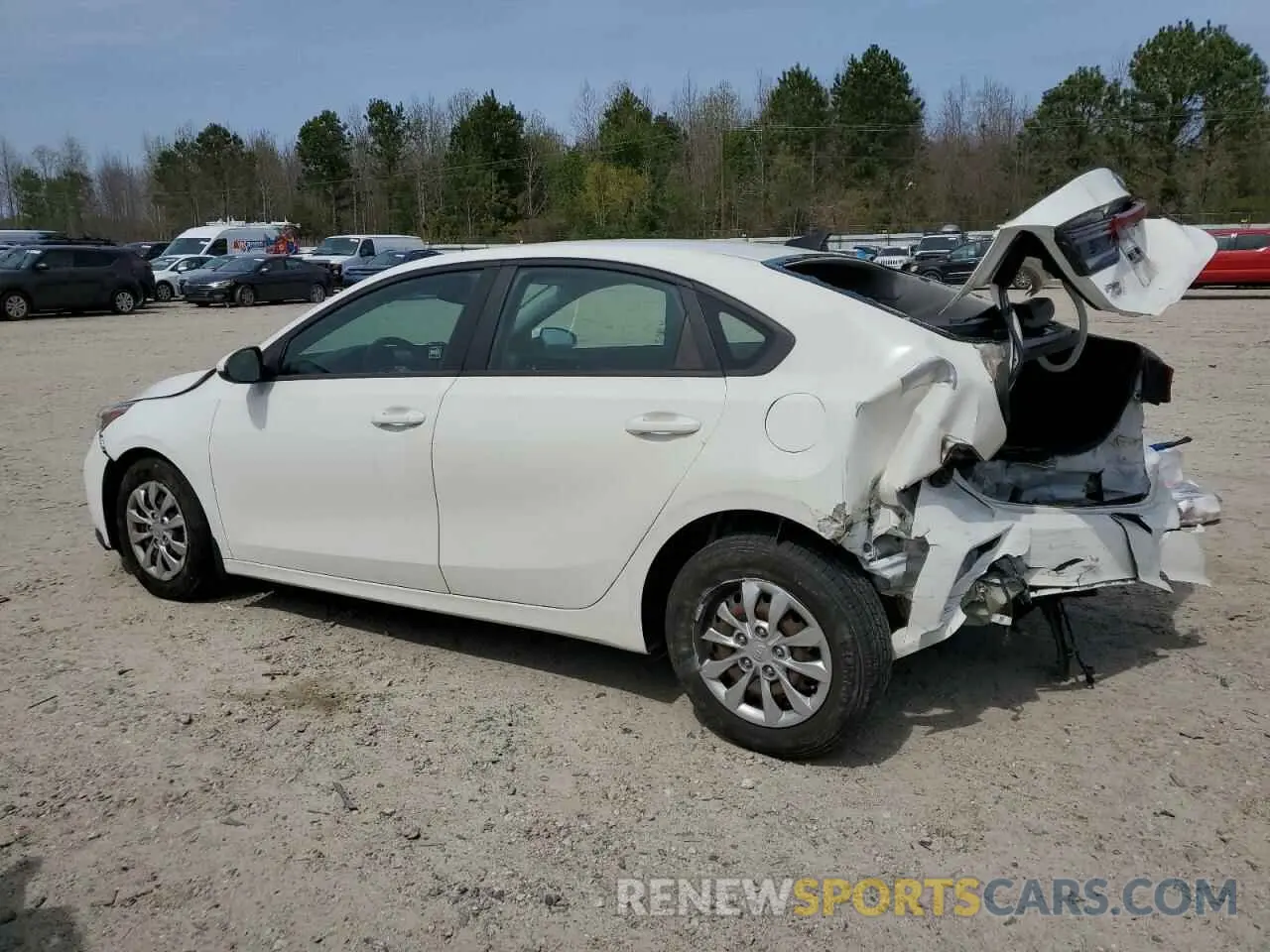 2 Фотография поврежденного автомобиля 3KPF24AD5LE145589 KIA FORTE 2020