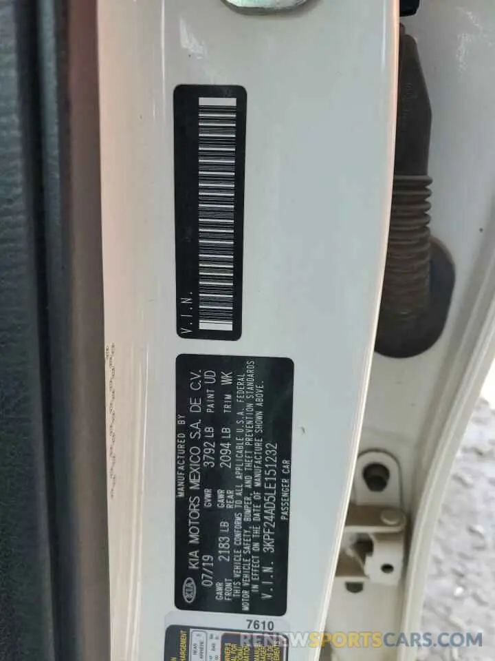 12 Фотография поврежденного автомобиля 3KPF24AD5LE151232 KIA FORTE 2020