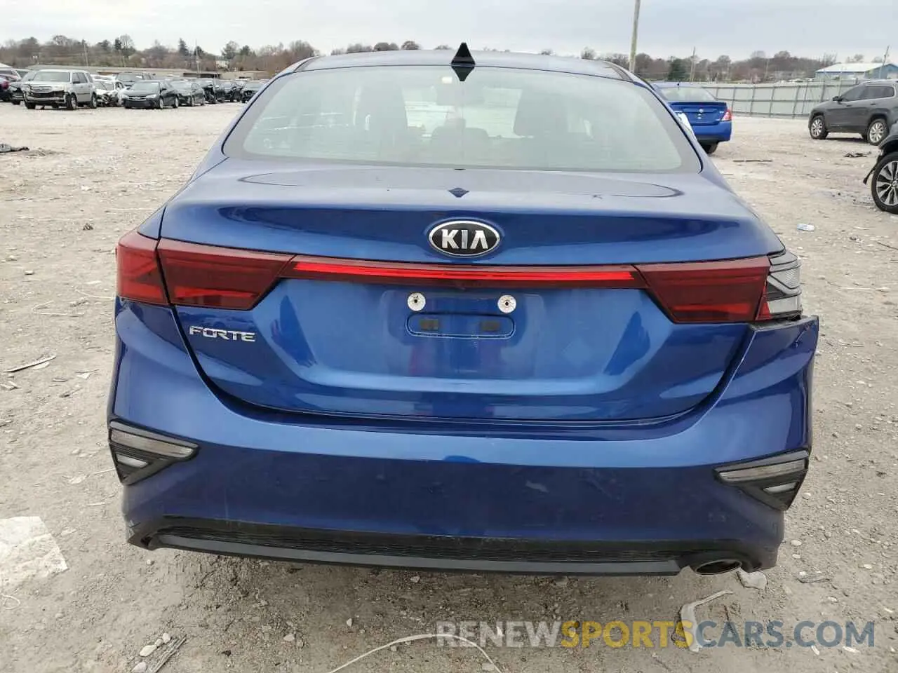 6 Photograph of a damaged car 3KPF24AD5LE202504 KIA FORTE 2020