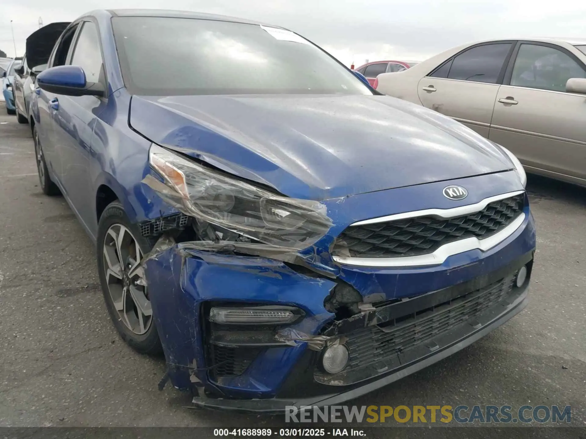 6 Photograph of a damaged car 3KPF24AD5LE214653 KIA FORTE 2020