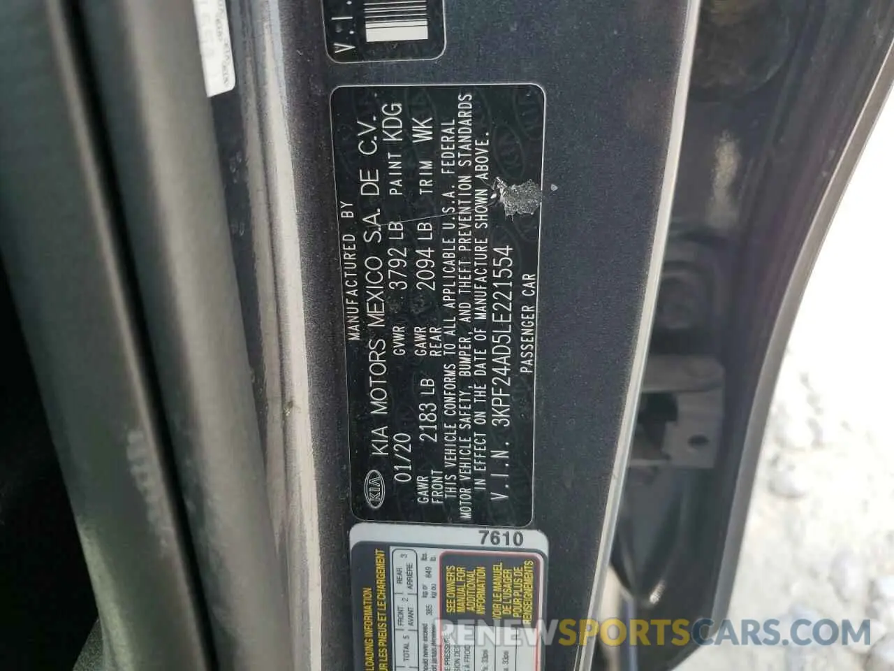 12 Фотография поврежденного автомобиля 3KPF24AD5LE221554 KIA FORTE 2020