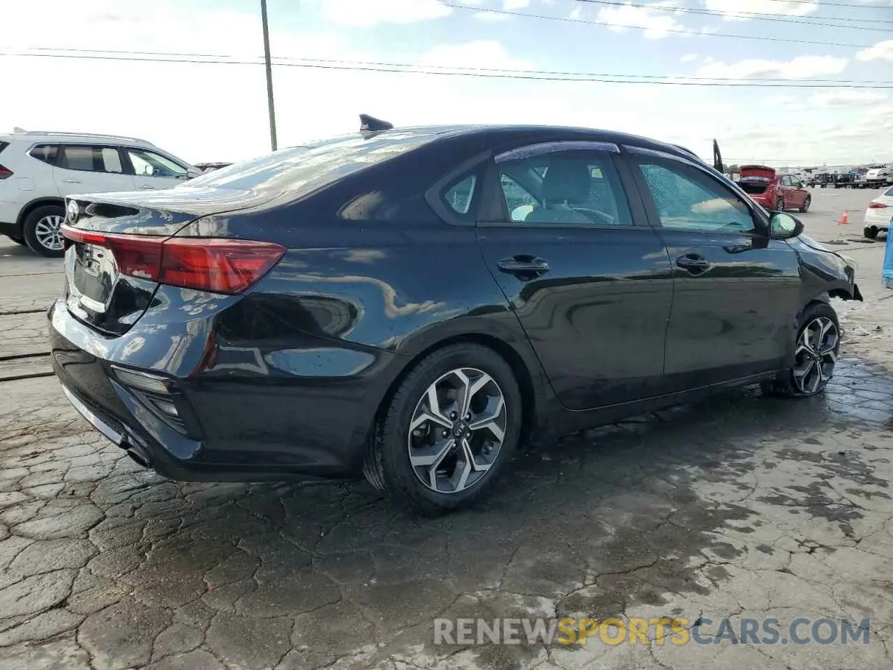 3 Фотография поврежденного автомобиля 3KPF24AD5LE247250 KIA FORTE 2020