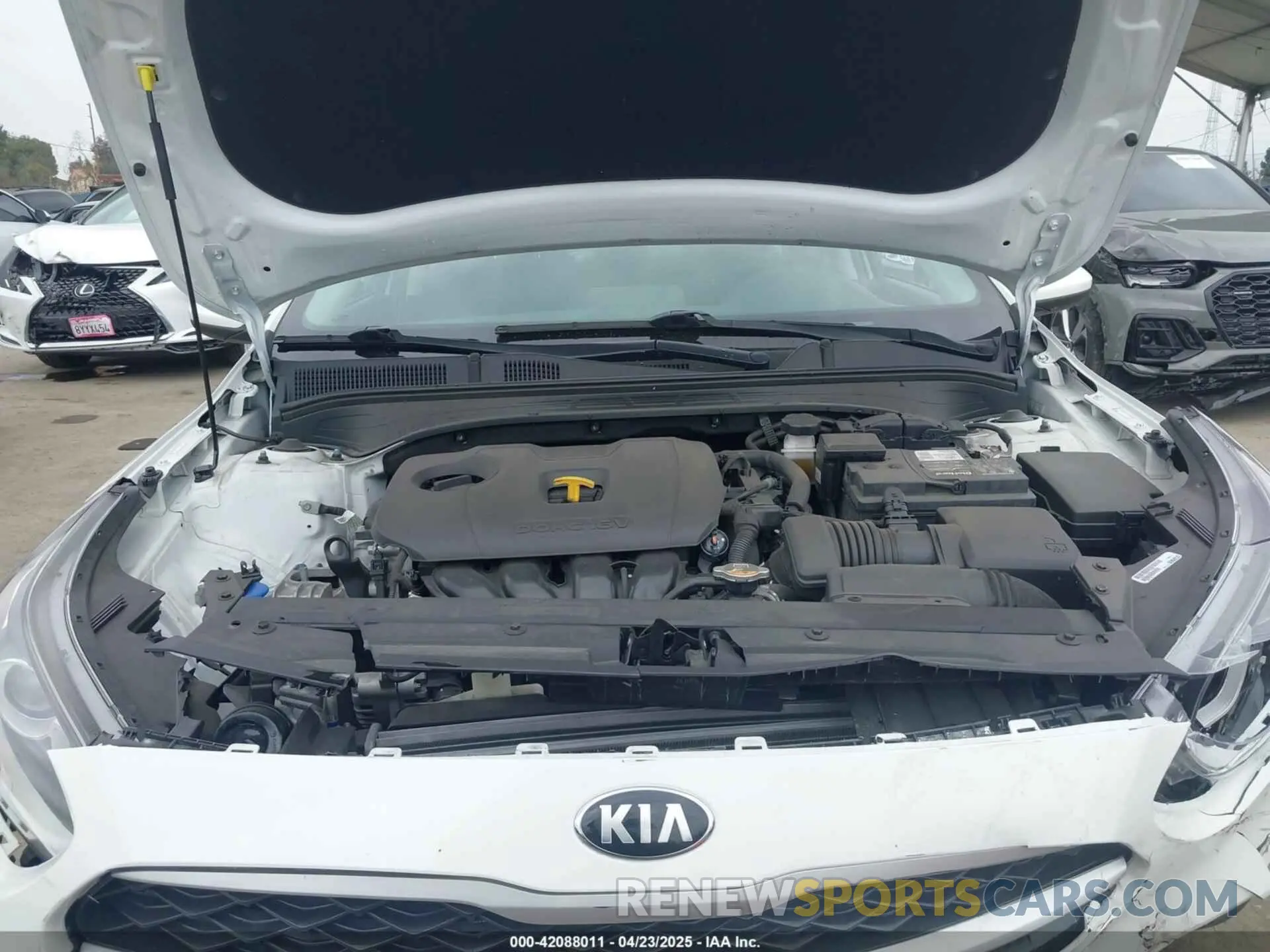 10 Фотография поврежденного автомобиля 3KPF24AD5LE256210 KIA FORTE 2020