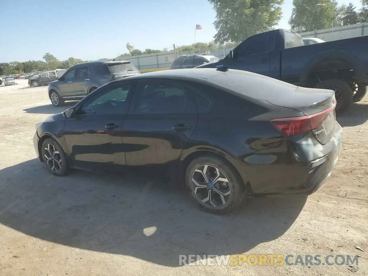 2 Фотография поврежденного автомобиля 3KPF24AD5LE260581 KIA FORTE 2020