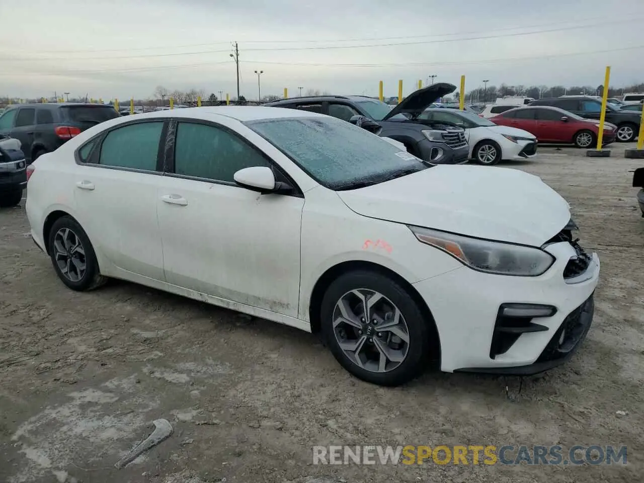 4 Фотография поврежденного автомобиля 3KPF24AD5LE261925 KIA FORTE 2020