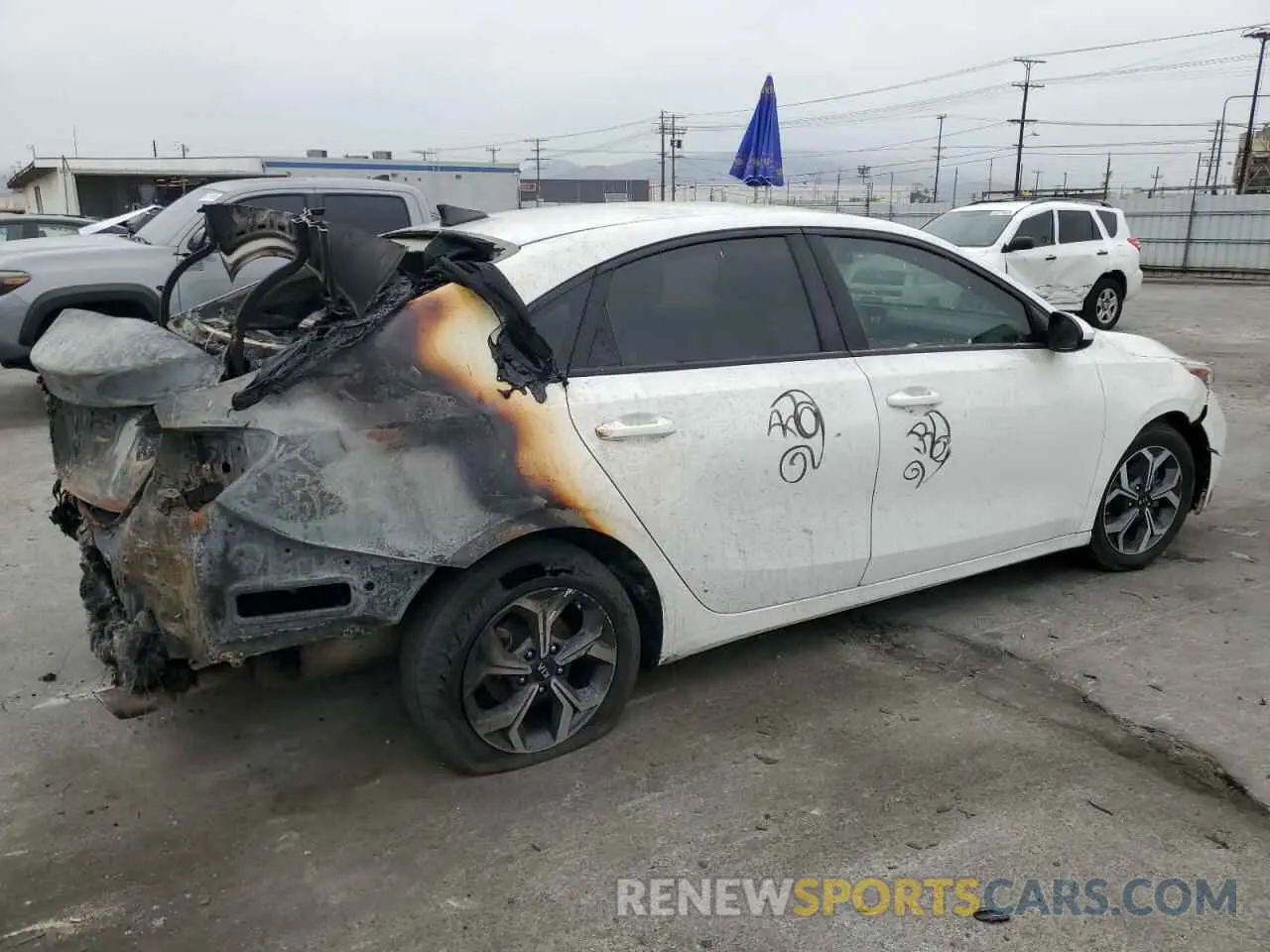 3 Фотография поврежденного автомобиля 3KPF24AD6LE150767 KIA FORTE 2020