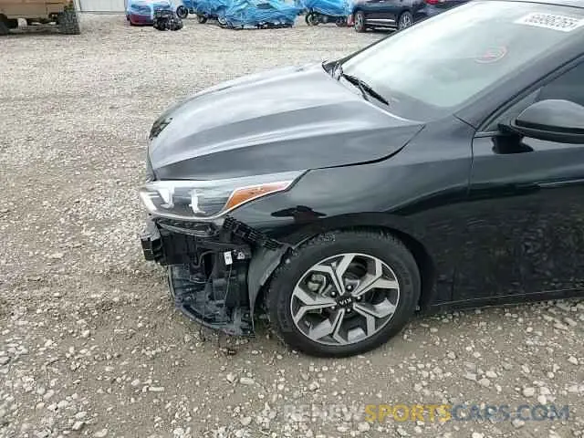 14 Photograph of a damaged car 3KPF24AD6LE150798 KIA FORTE 2020