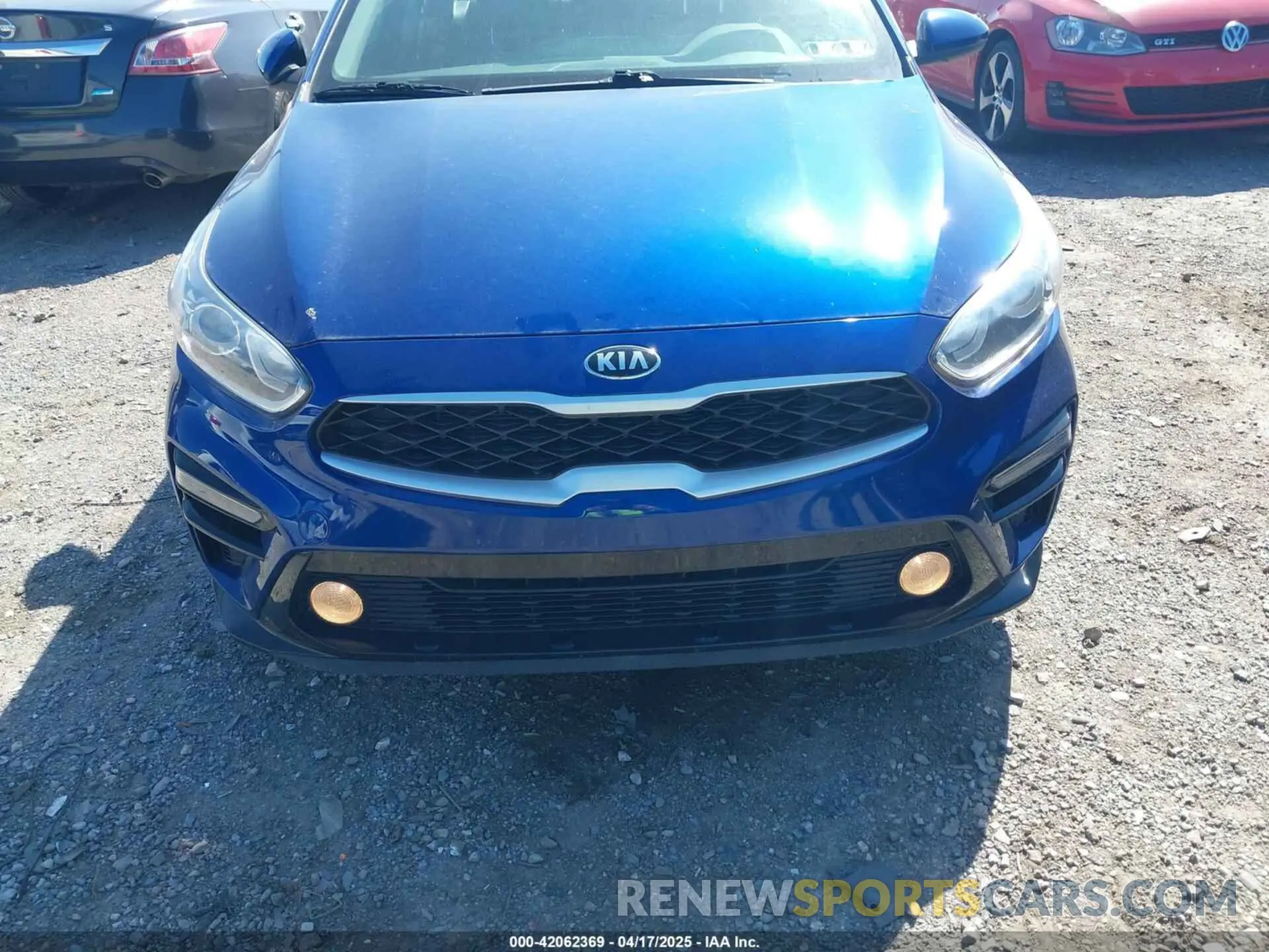 12 Photograph of a damaged car 3KPF24AD6LE184269 KIA FORTE 2020