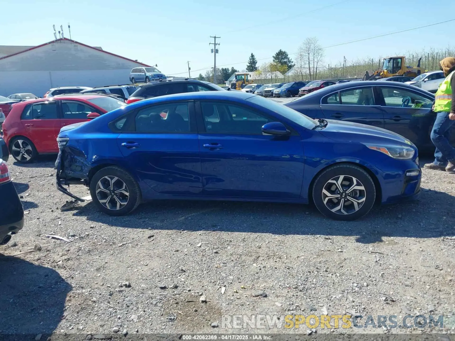 13 Photograph of a damaged car 3KPF24AD6LE184269 KIA FORTE 2020