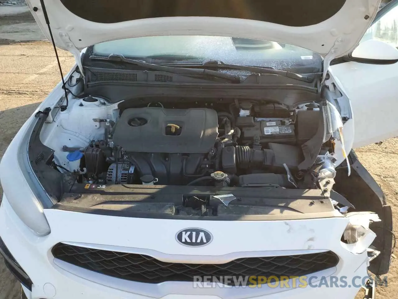 12 Фотография поврежденного автомобиля 3KPF24AD6LE186569 KIA FORTE 2020
