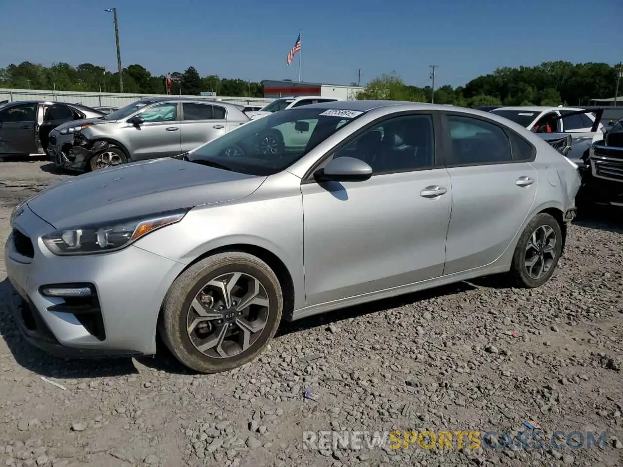 1 Фотография поврежденного автомобиля 3KPF24AD6LE201555 KIA FORTE 2020