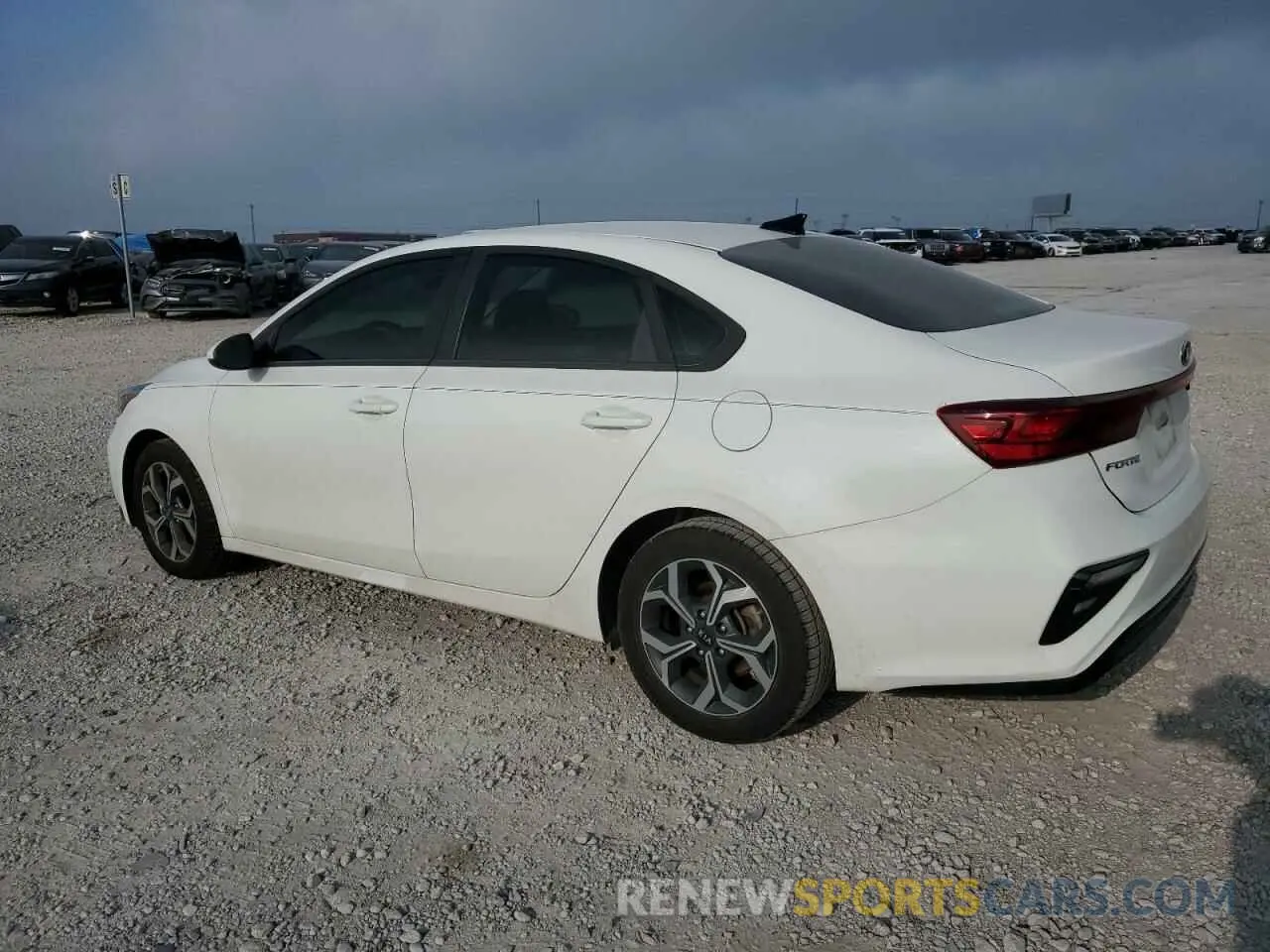 2 Photograph of a damaged car 3KPF24AD6LE214810 KIA FORTE 2020