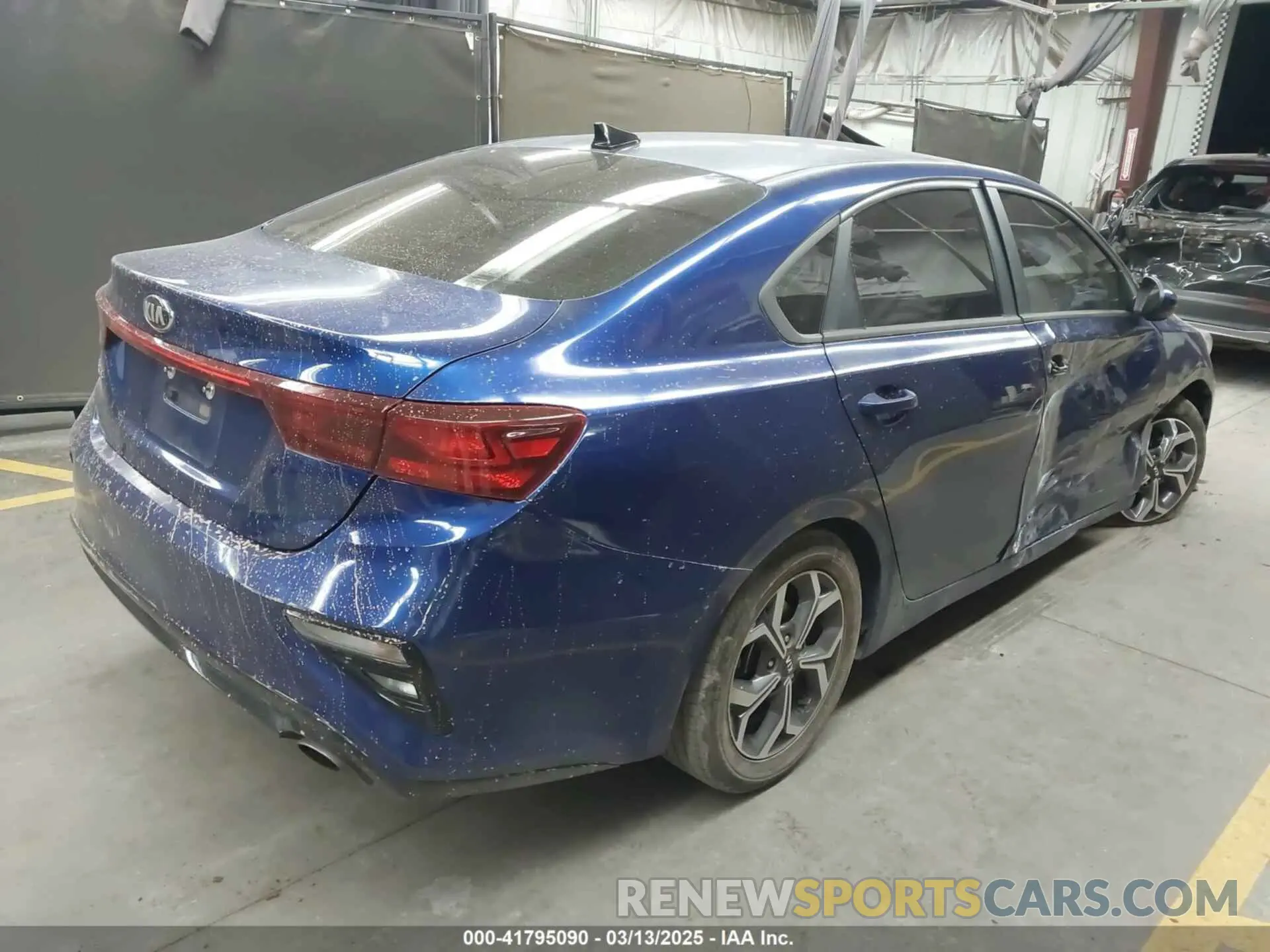 4 Photograph of a damaged car 3KPF24AD6LE229162 KIA FORTE 2020