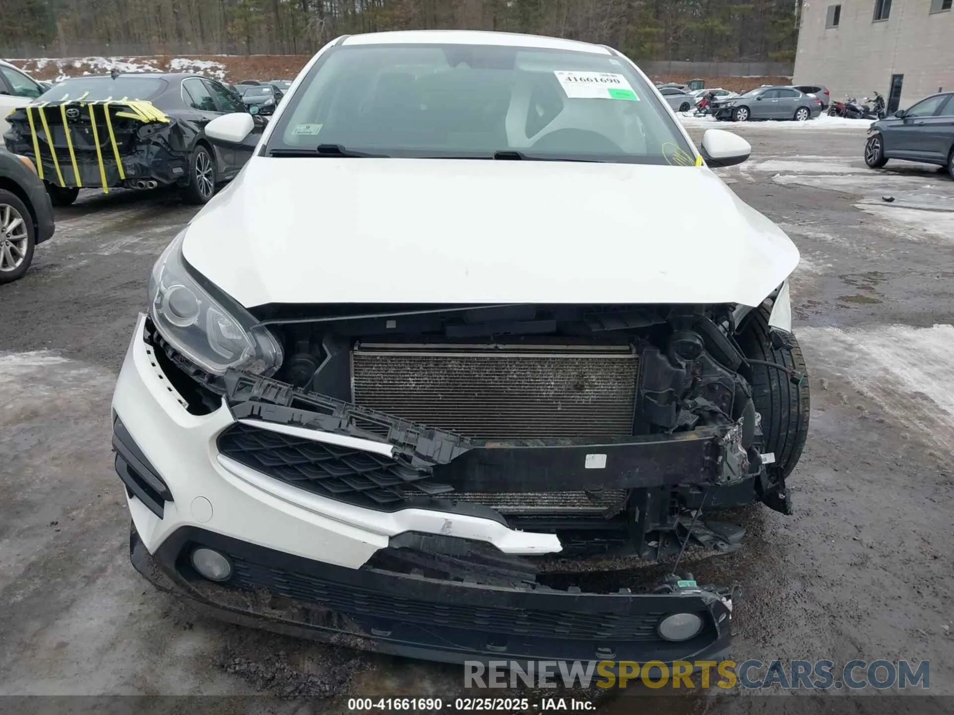 18 Photograph of a damaged car 3KPF24AD6LE246625 KIA FORTE 2020