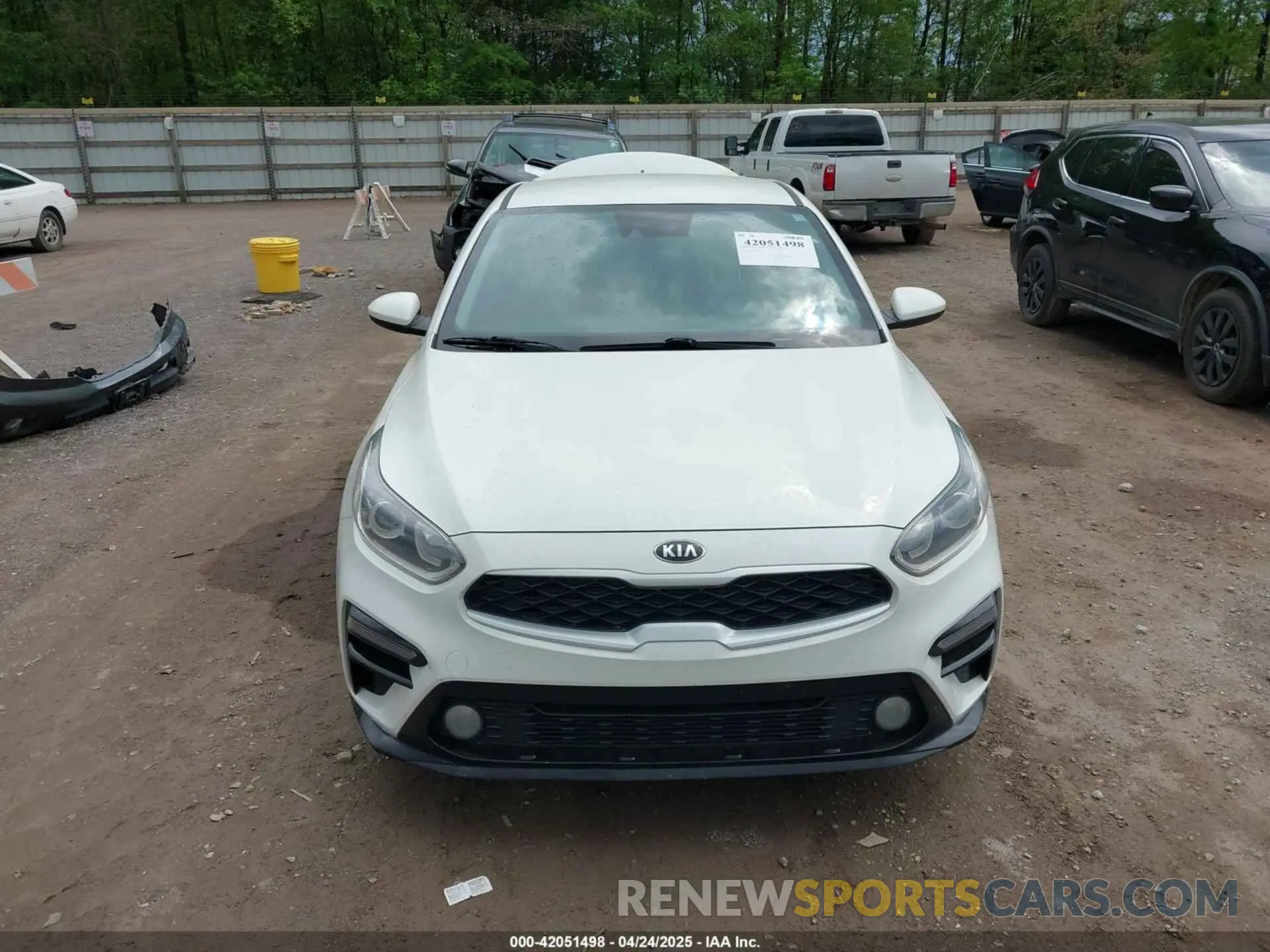 12 Photograph of a damaged car 3KPF24AD7LE142998 KIA FORTE 2020