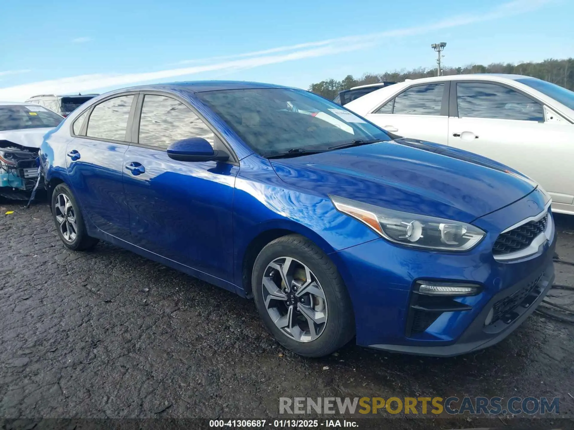 13 Фотография поврежденного автомобиля 3KPF24AD7LE164998 KIA FORTE 2020