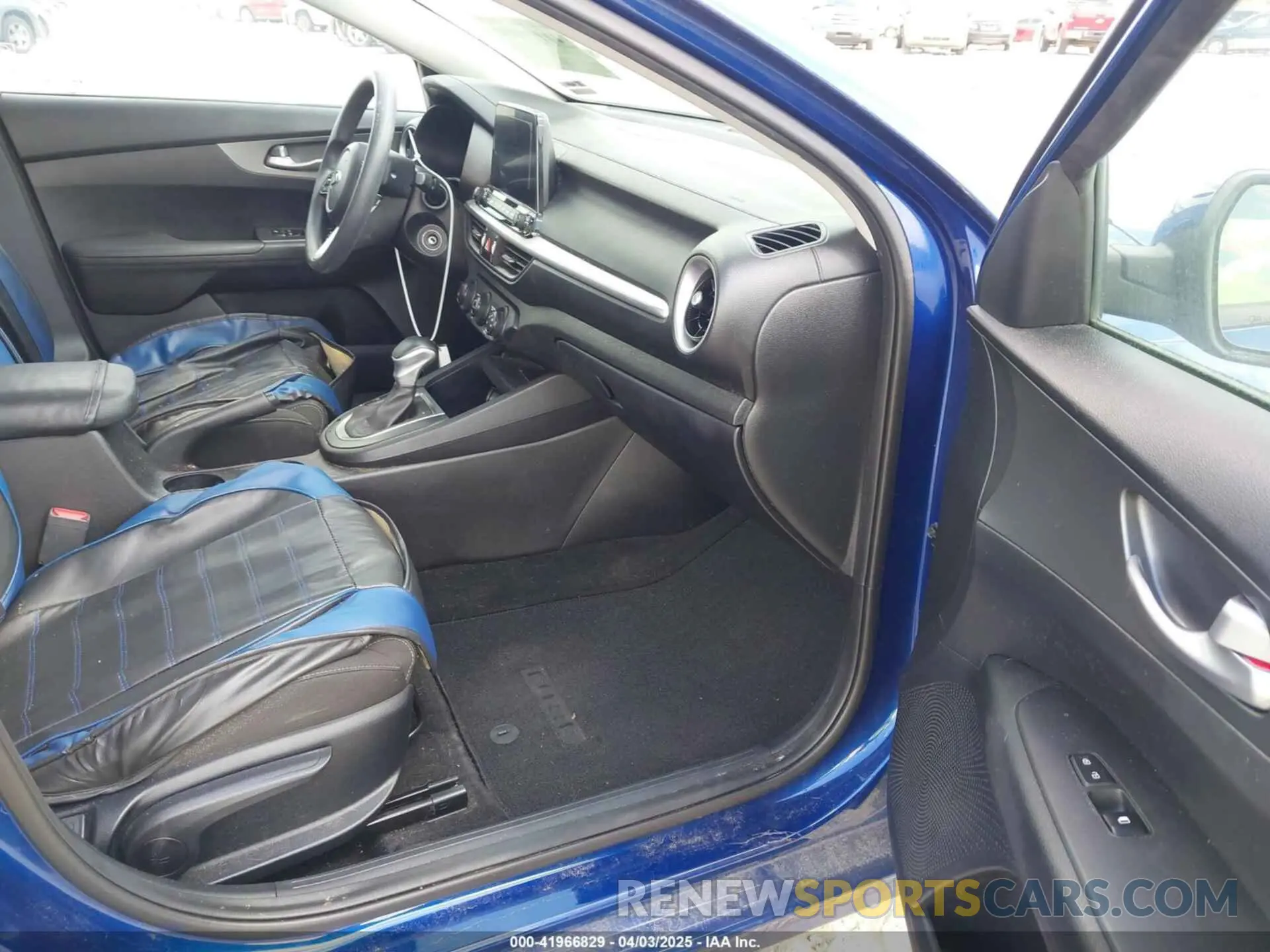 5 Фотография поврежденного автомобиля 3KPF24AD7LE203220 KIA FORTE 2020