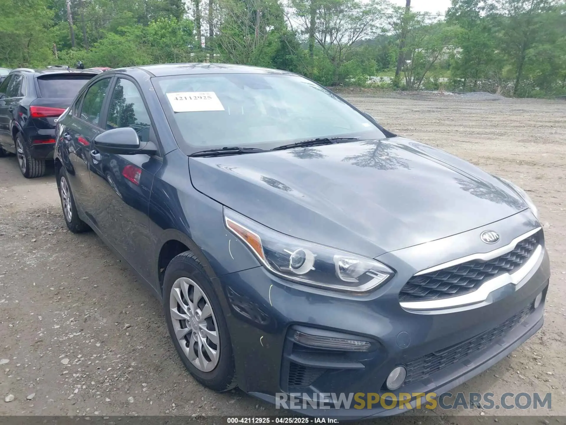 12 Фотография поврежденного автомобиля 3KPF24AD7LE236038 KIA FORTE 2020