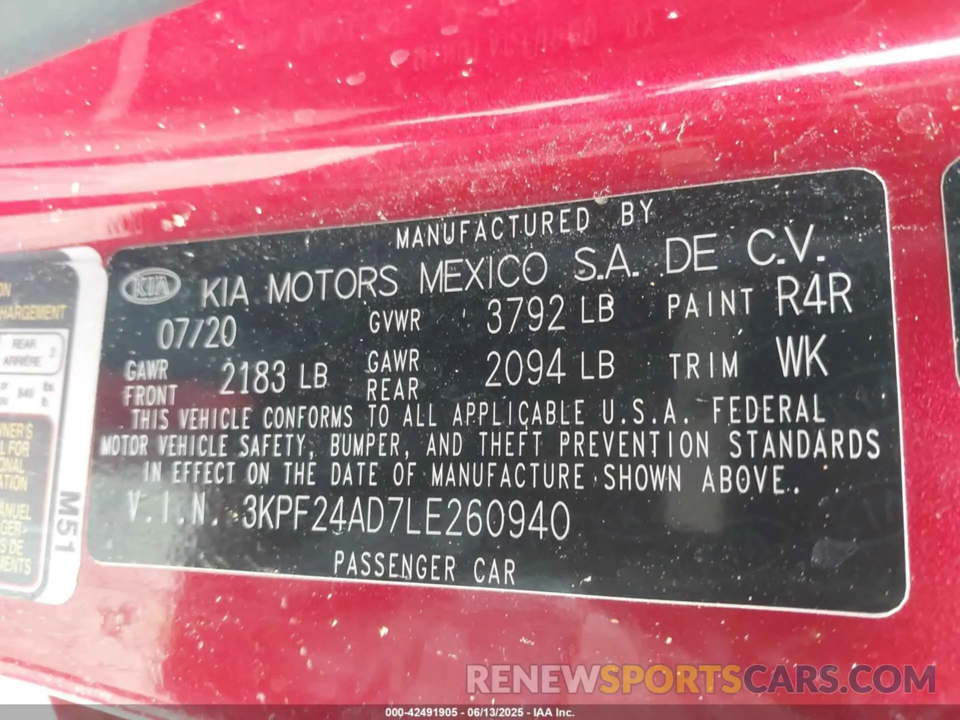 9 Photograph of a damaged car 3KPF24AD7LE260940 KIA FORTE 2020