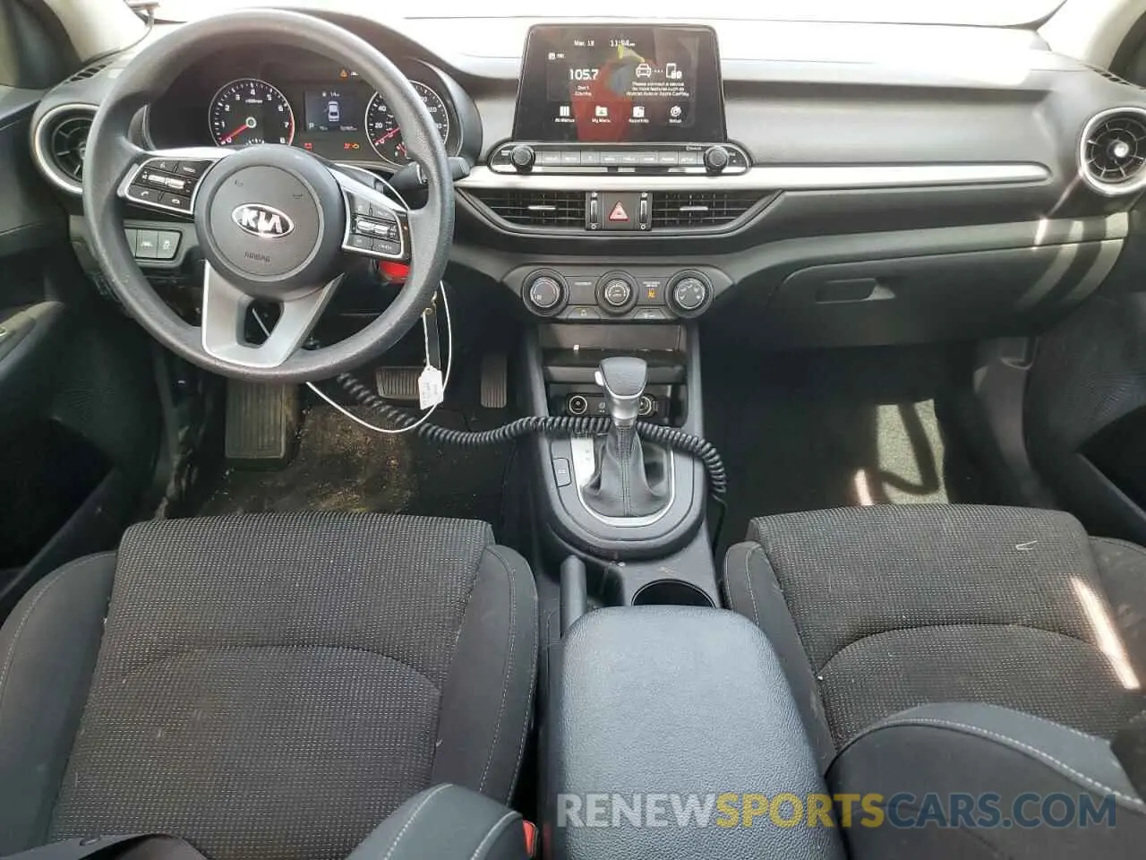 8 Фотография поврежденного автомобиля 3KPF24AD8LE154500 KIA FORTE 2020
