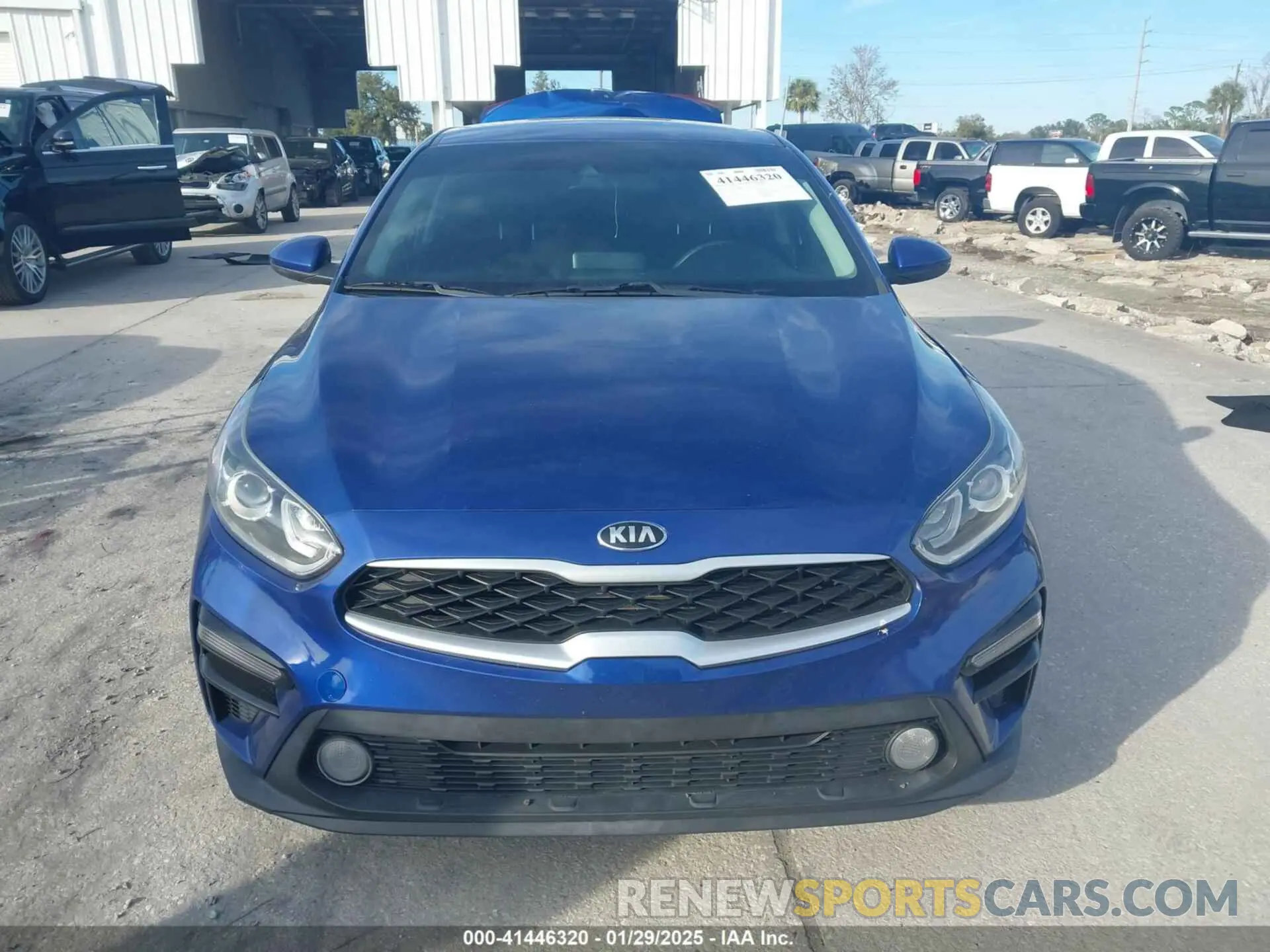 12 Фотография поврежденного автомобиля 3KPF24AD8LE159406 KIA FORTE 2020