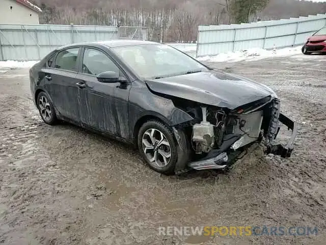 10 Photograph of a damaged car 3KPF24AD8LE160975 KIA FORTE 2020