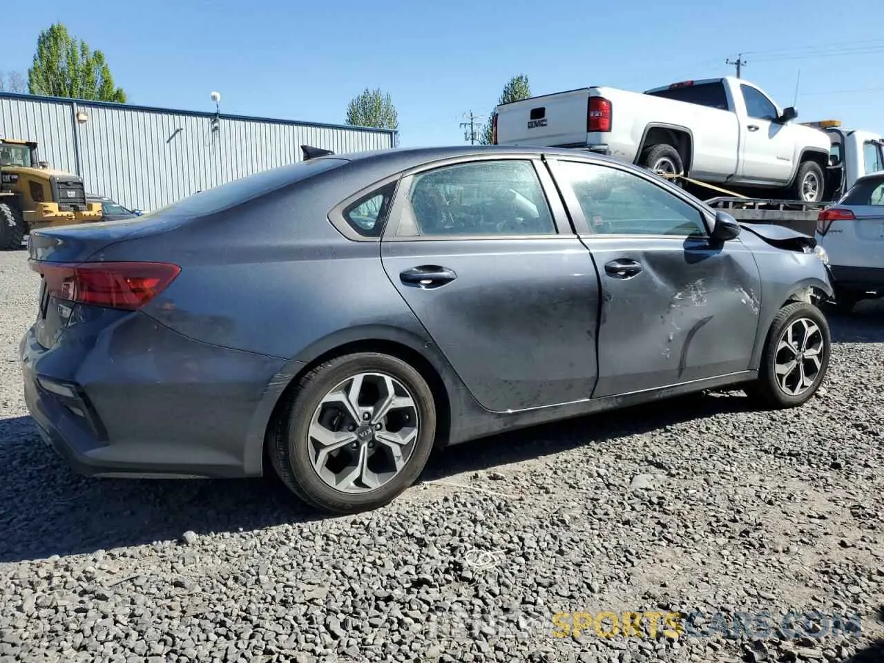 3 Фотография поврежденного автомобиля 3KPF24AD8LE170230 KIA FORTE 2020
