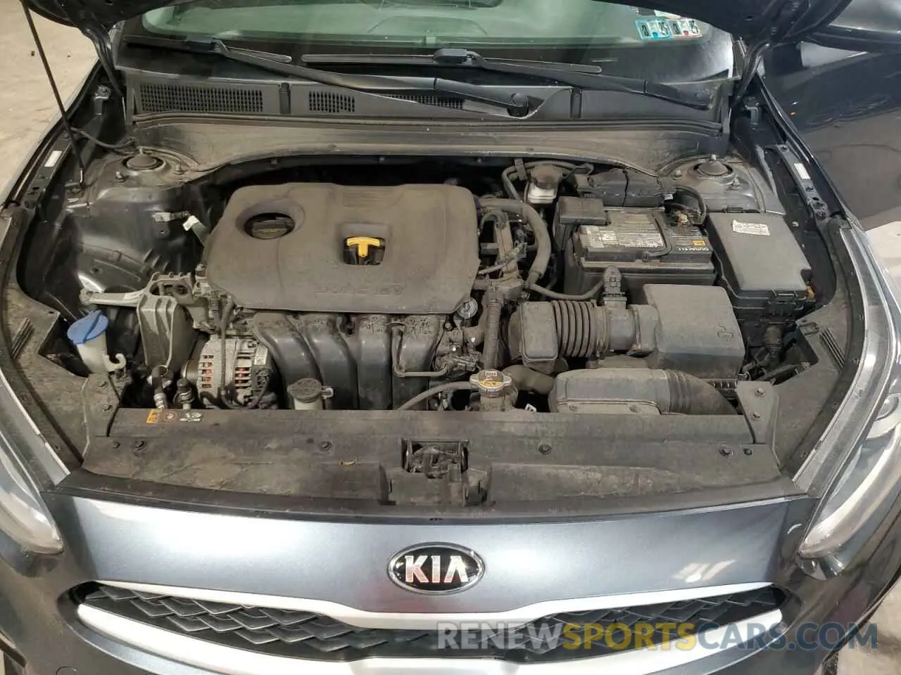 11 Photograph of a damaged car 3KPF24AD8LE194916 KIA FORTE 2020