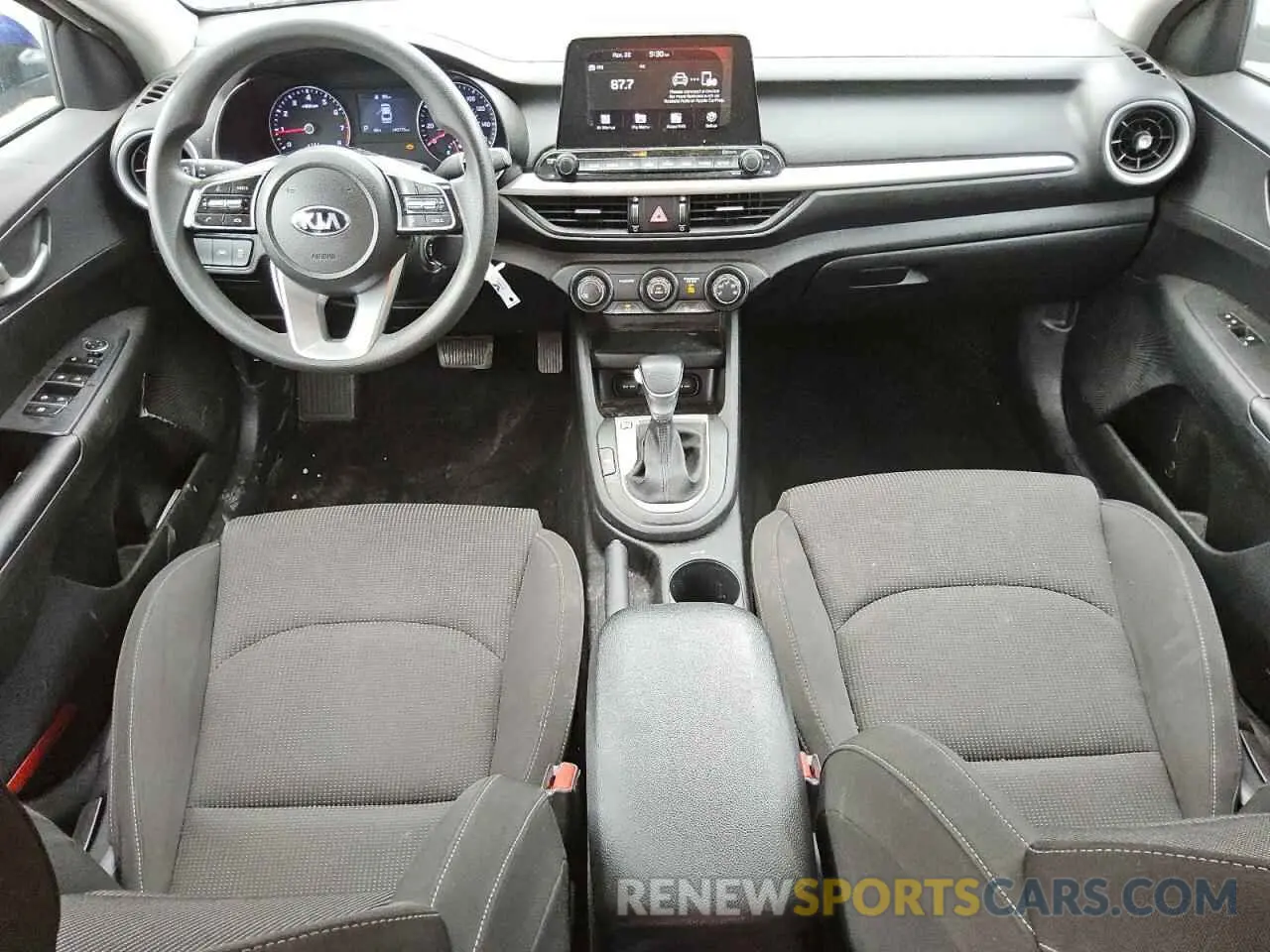 8 Фотография поврежденного автомобиля 3KPF24AD8LE223444 KIA FORTE 2020