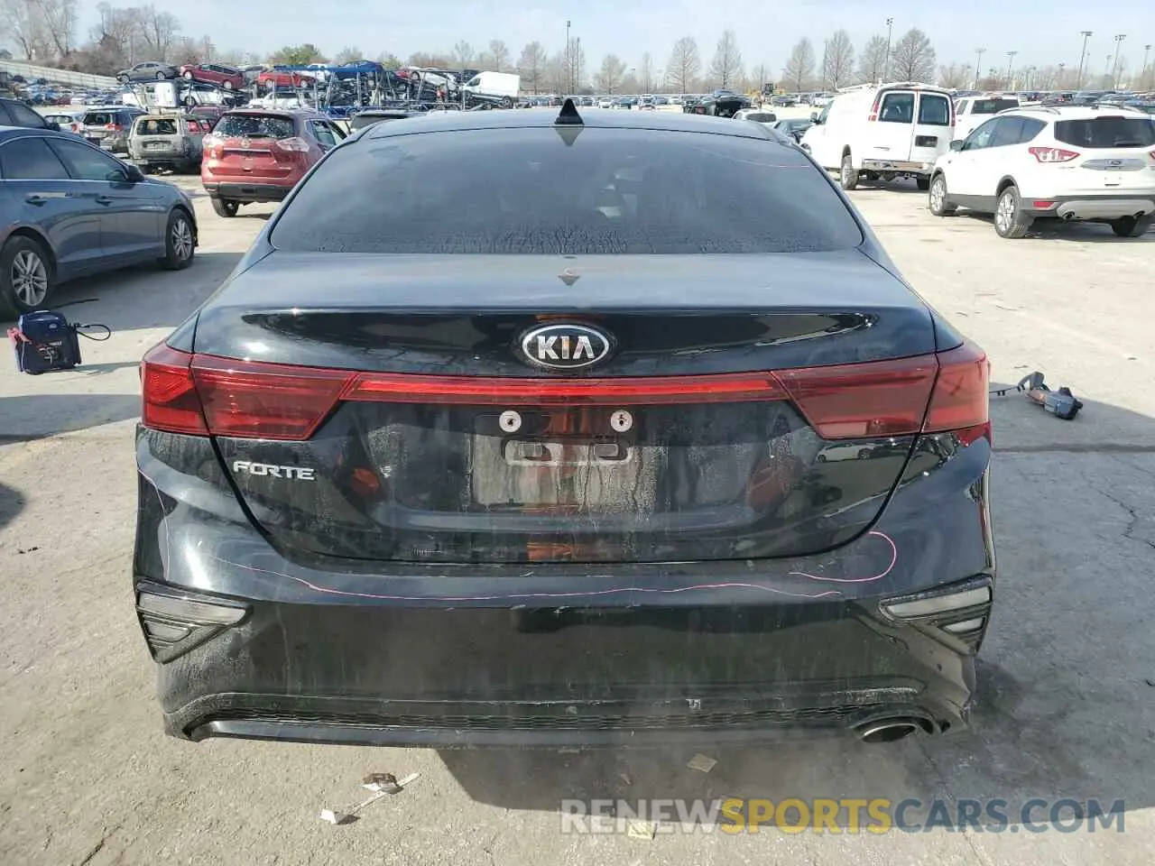 6 Фотография поврежденного автомобиля 3KPF24AD8LE234766 KIA FORTE 2020