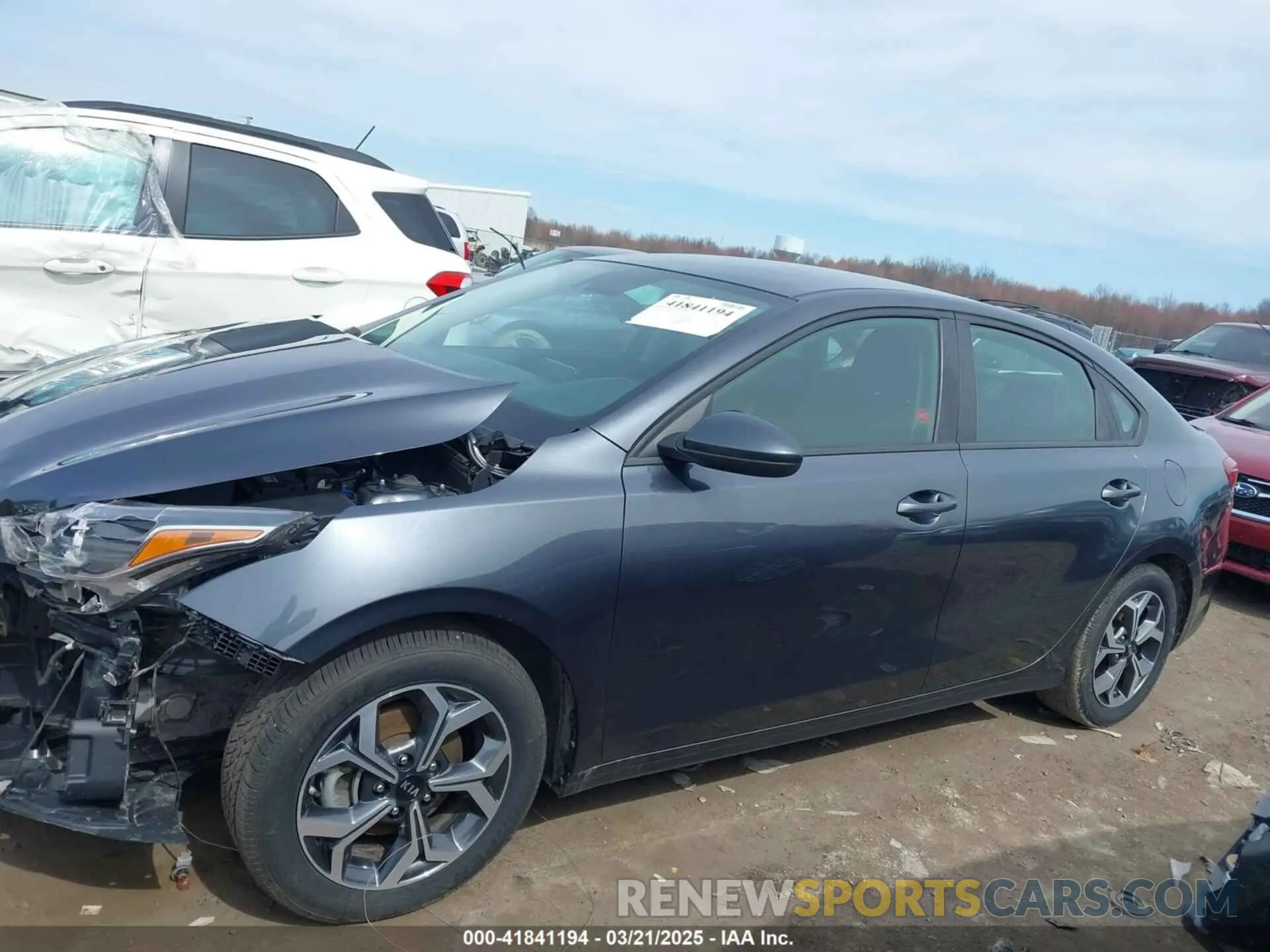 15 Фотография поврежденного автомобиля 3KPF24AD8LE235951 KIA FORTE 2020