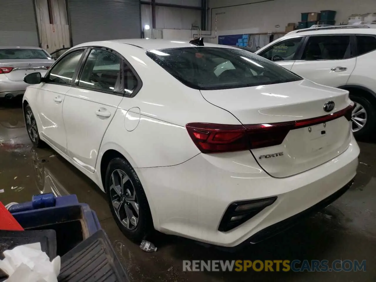 2 Фотография поврежденного автомобиля 3KPF24AD8LE240261 KIA FORTE 2020