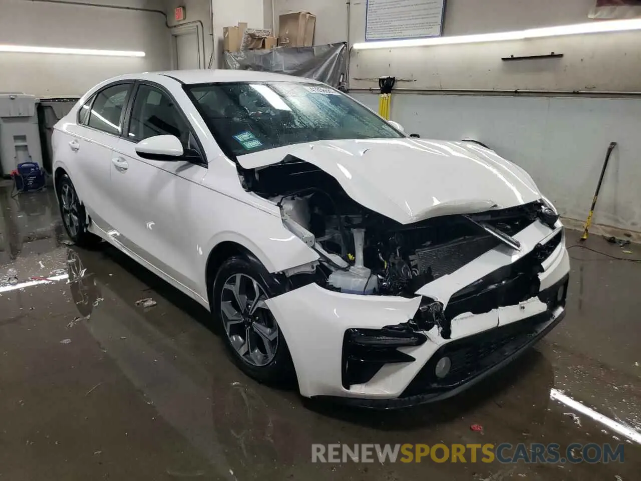 4 Фотография поврежденного автомобиля 3KPF24AD8LE240261 KIA FORTE 2020