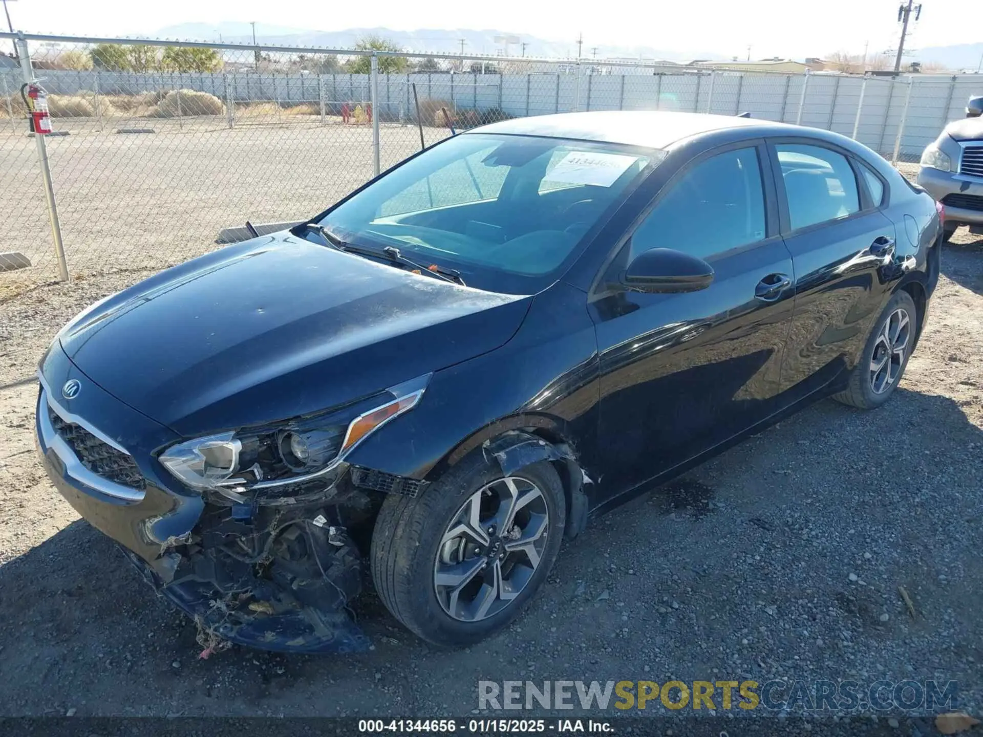 2 Фотография поврежденного автомобиля 3KPF24AD8LE258999 KIA FORTE 2020