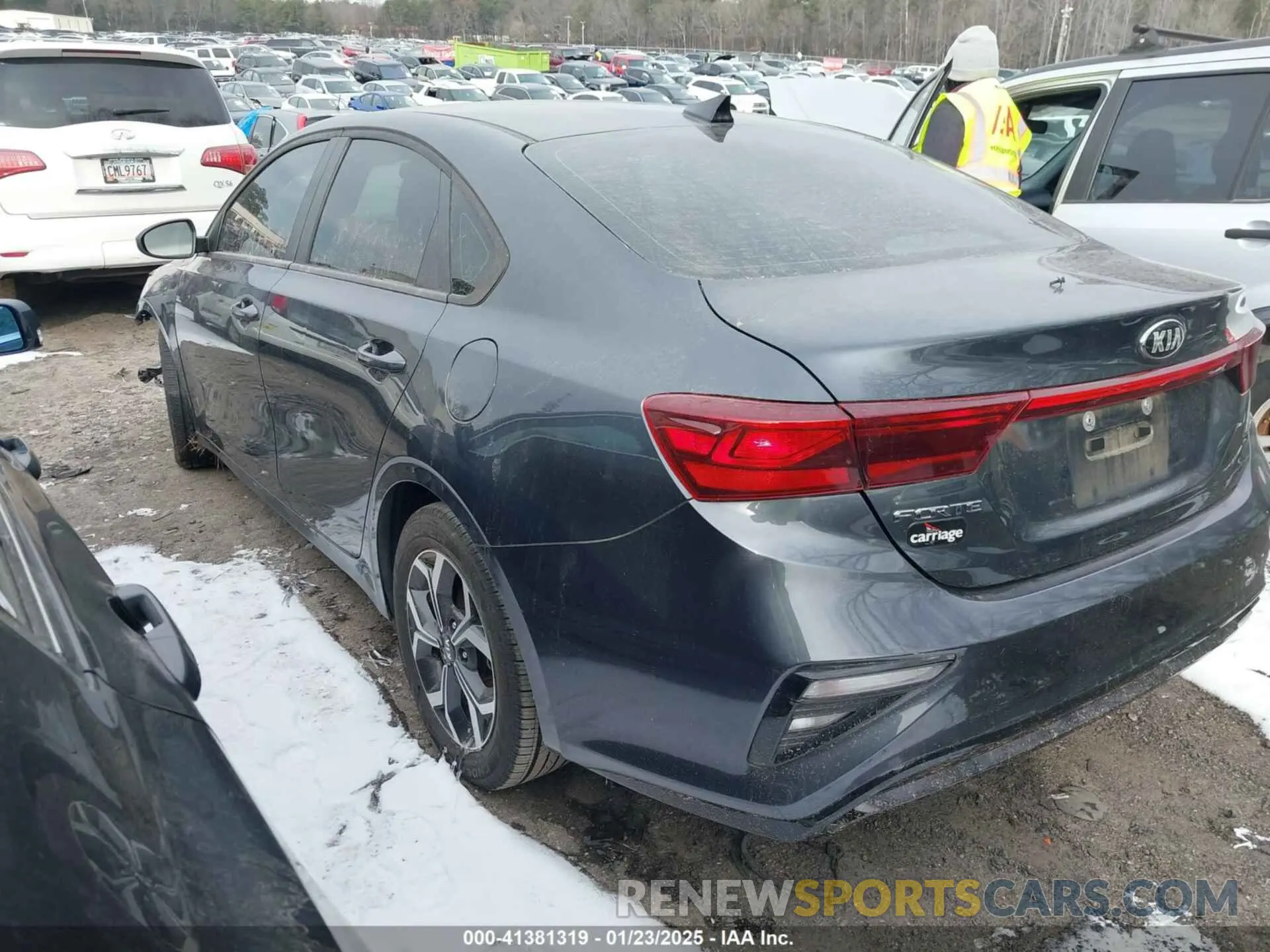 3 Фотография поврежденного автомобиля 3KPF24AD9LE141318 KIA FORTE 2020