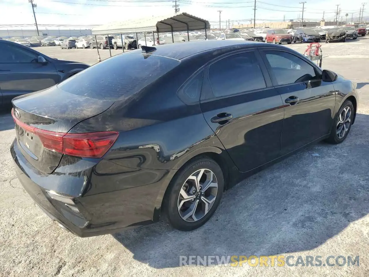 3 Photograph of a damaged car 3KPF24AD9LE150794 KIA FORTE 2020