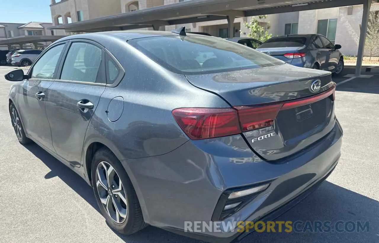 3 Photograph of a damaged car 3KPF24AD9LE251477 KIA FORTE 2020