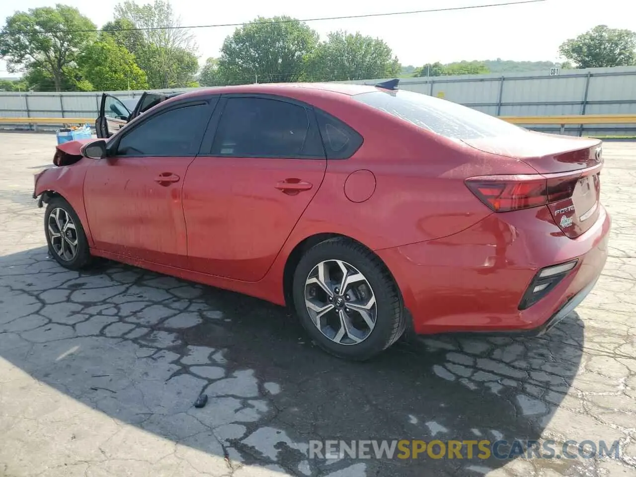 2 Photograph of a damaged car 3KPF24ADXLE143854 KIA FORTE 2020