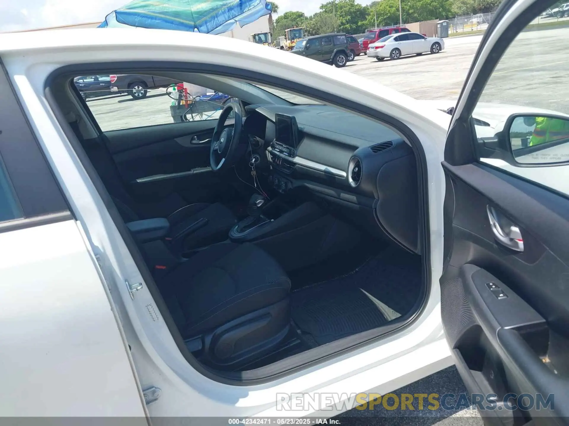 5 Фотография поврежденного автомобиля 3KPF24ADXLE199230 KIA FORTE 2020