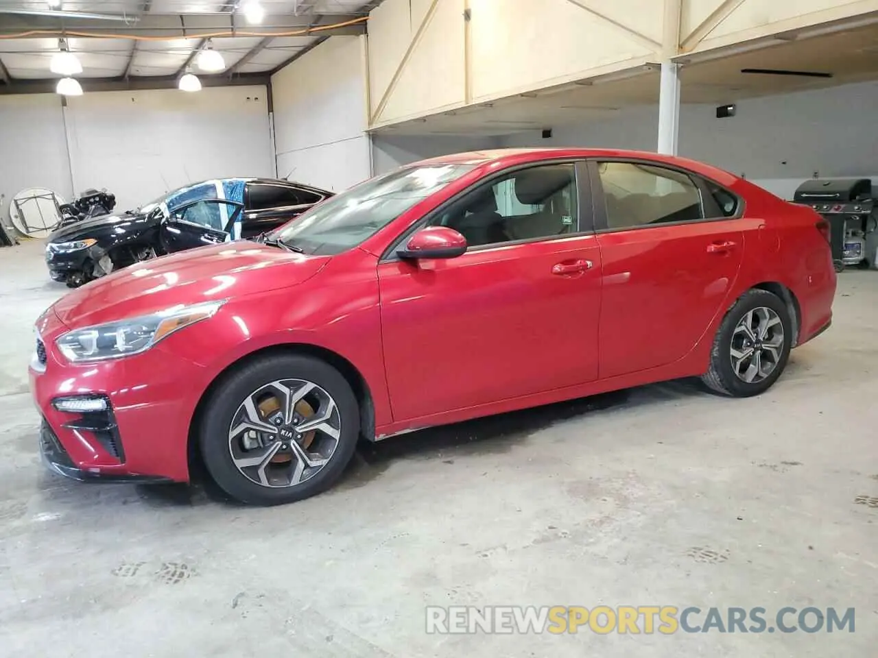 1 Photograph of a damaged car 3KPF24ADXLE261757 KIA FORTE 2020