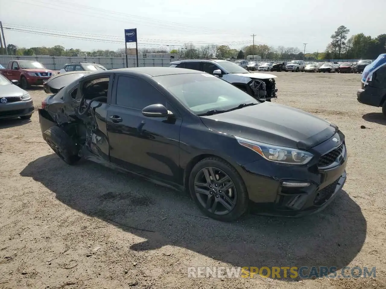 4 Photograph of a damaged car 3KPF34AD0LE240879 KIA FORTE 2020
