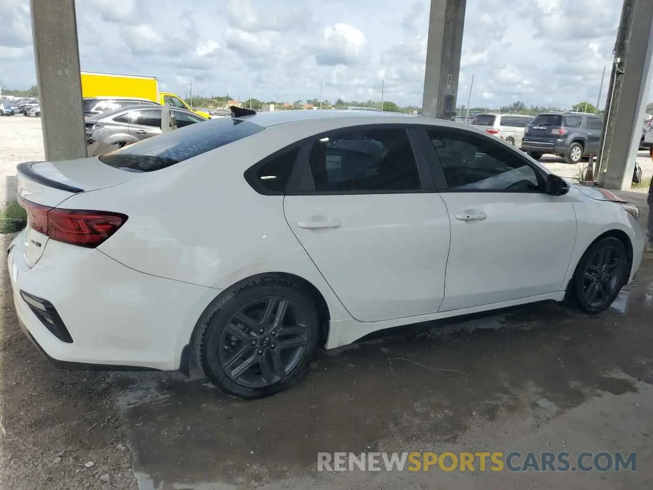 3 Фотография поврежденного автомобиля 3KPF34AD1LE178876 KIA FORTE 2020