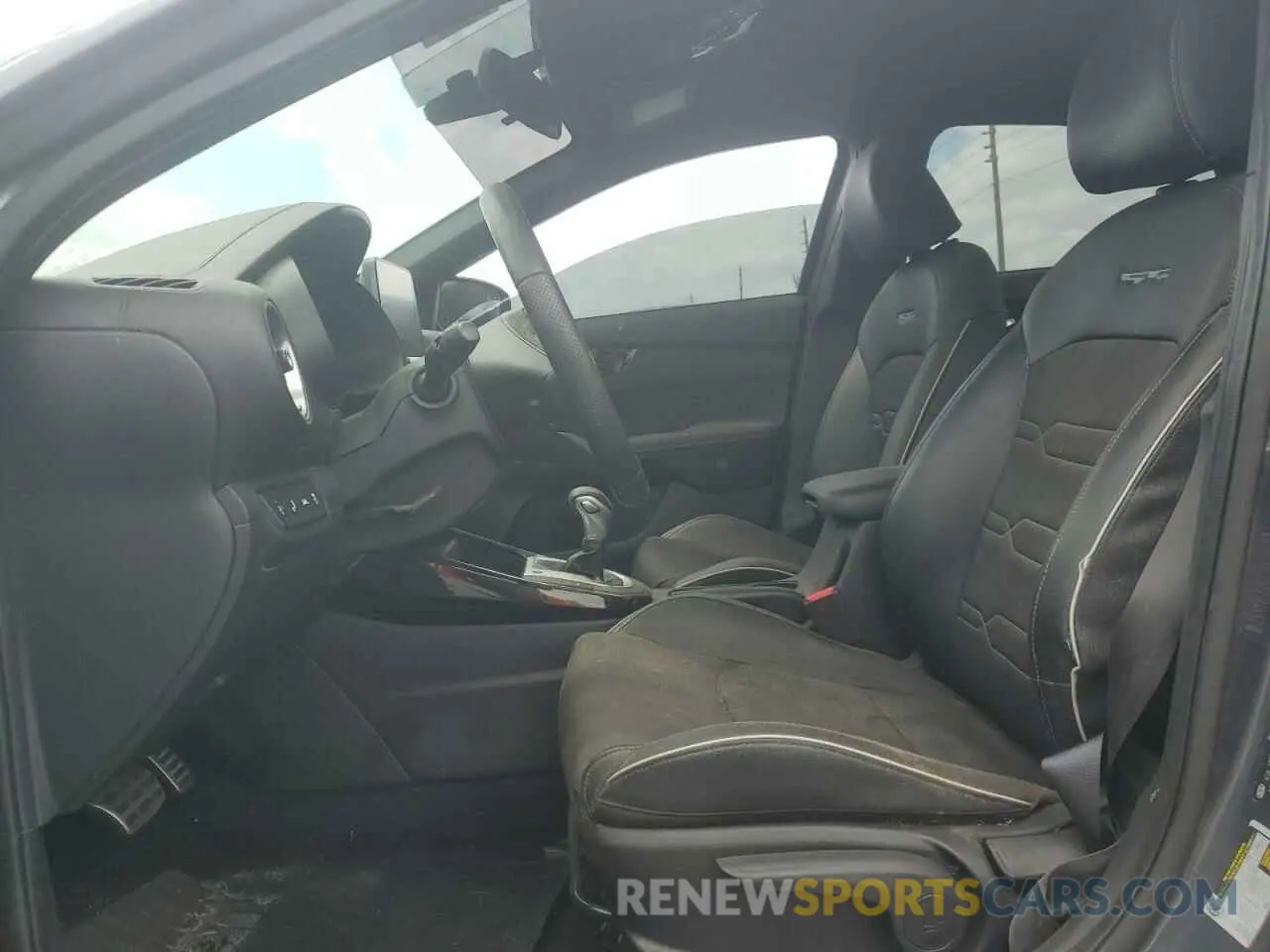 7 Photograph of a damaged car 3KPF34AD1LE249543 KIA FORTE 2020