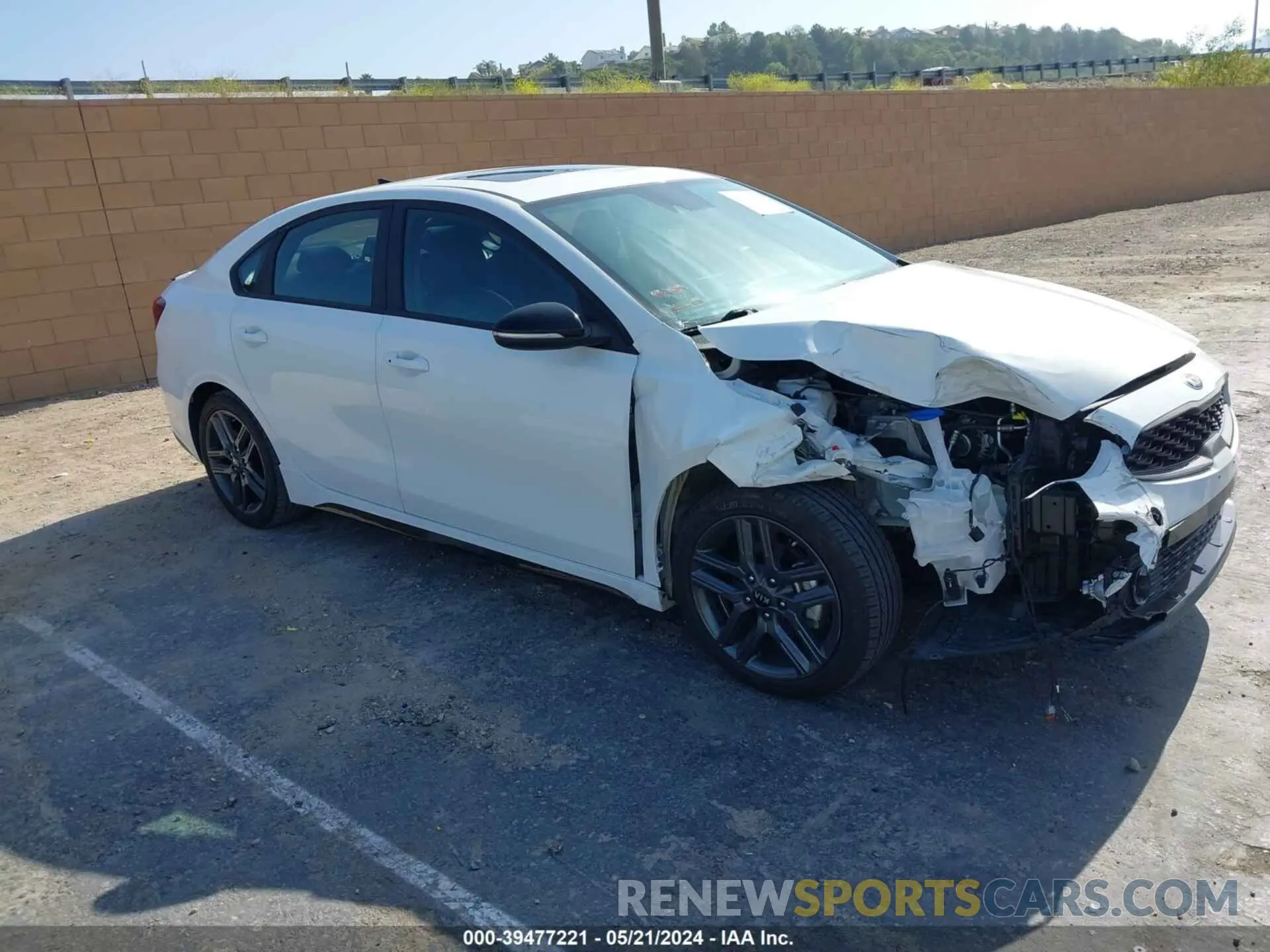 1 Фотография поврежденного автомобиля 3KPF34AD1LE260672 KIA FORTE 2020