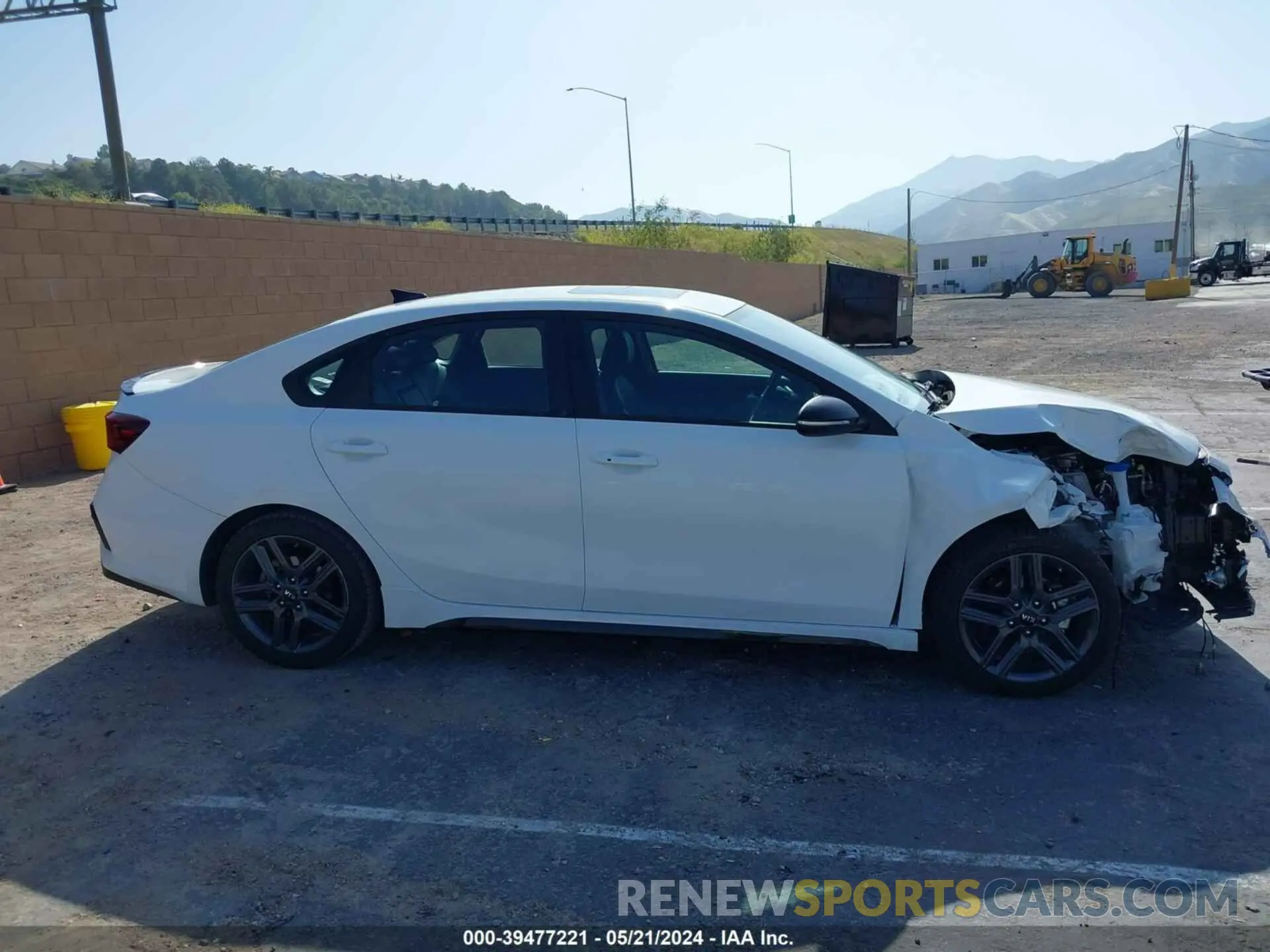 13 Фотография поврежденного автомобиля 3KPF34AD1LE260672 KIA FORTE 2020