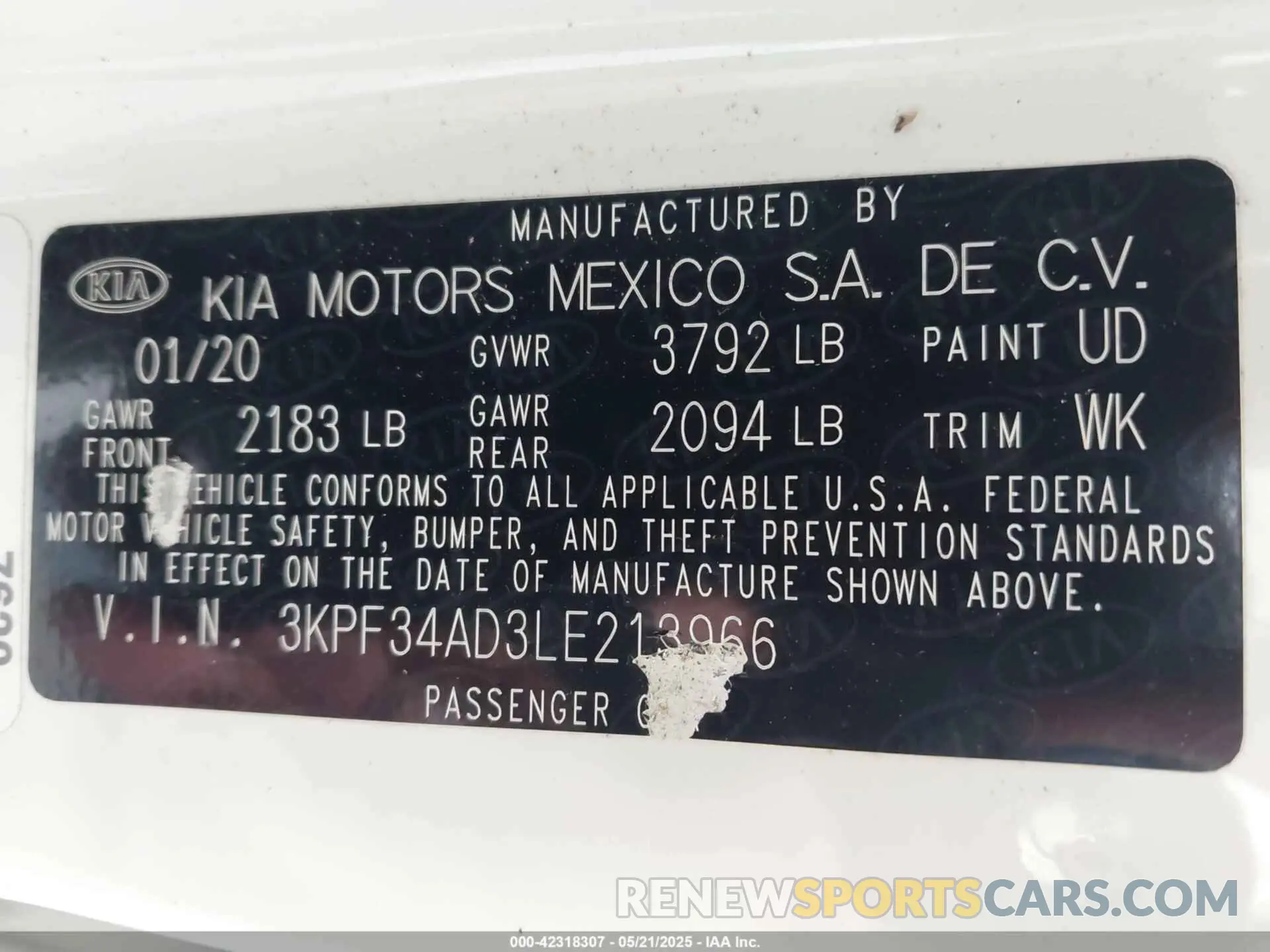 9 Photograph of a damaged car 3KPF34AD3LE213966 KIA FORTE 2020