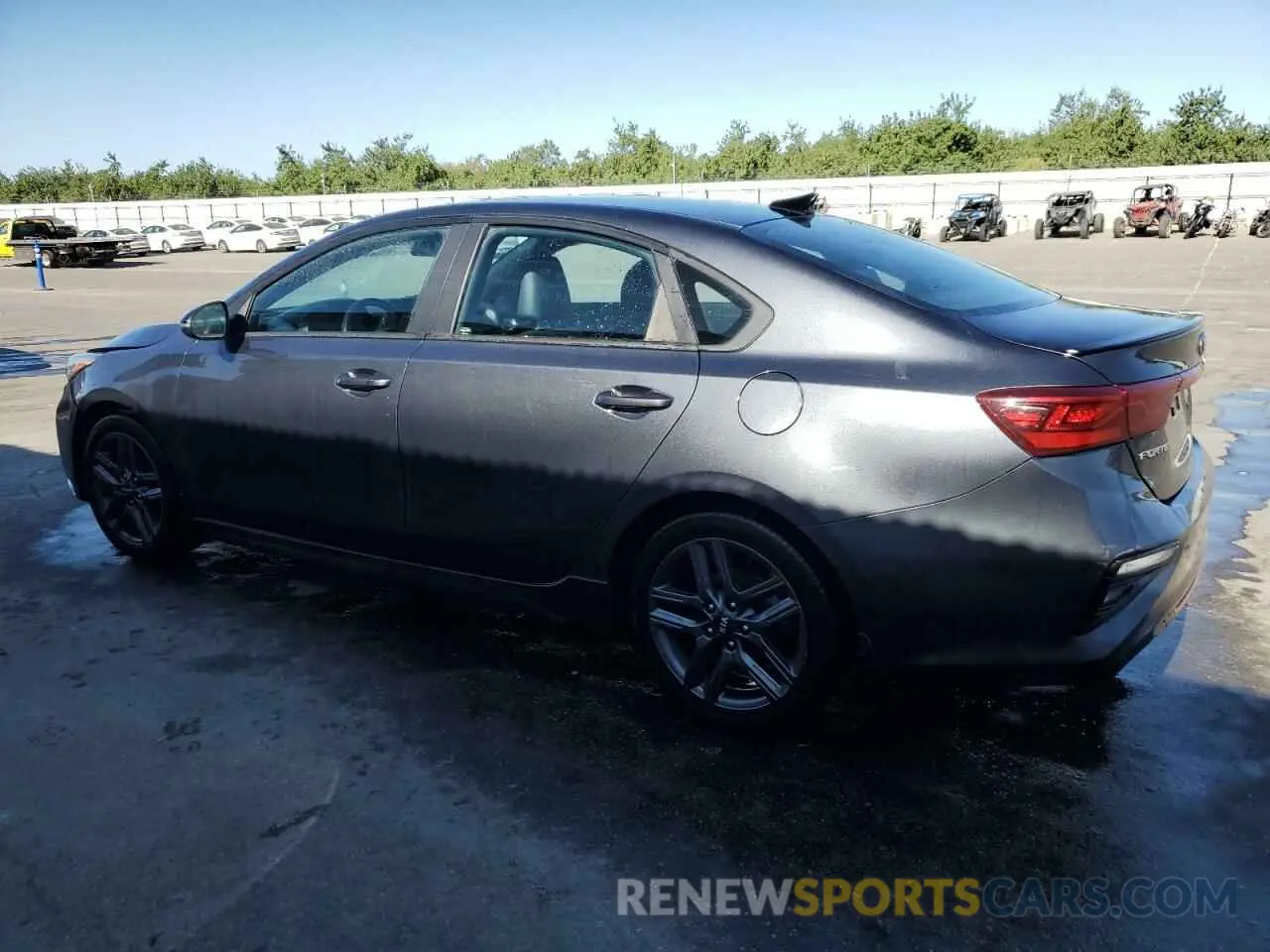 2 Фотография поврежденного автомобиля 3KPF34AD3LE256011 KIA FORTE 2020