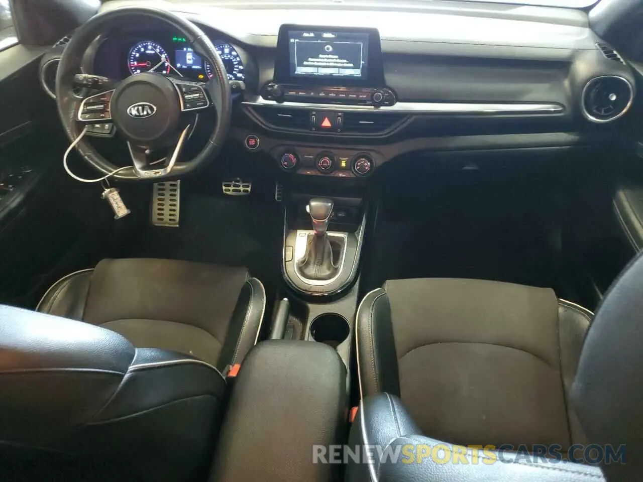 8 Фотография поврежденного автомобиля 3KPF34AD5LE222152 KIA FORTE 2020